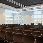 Renaissance Paris Hippodrome De St. Cloud Hotel Rueil-Malmaison