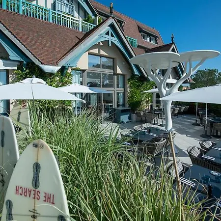 Hotel Renaissance Paris Hippodrome De St. Cloud 4*