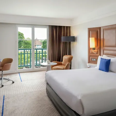 Renaissance Paris Hippodrome De St. Cloud Hotel Rueil-Malmaison