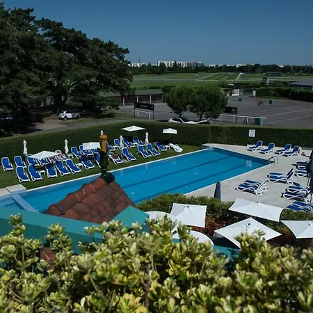Renaissance Paris Hippodrome De St. Cloud 4* רואי-מלמזון