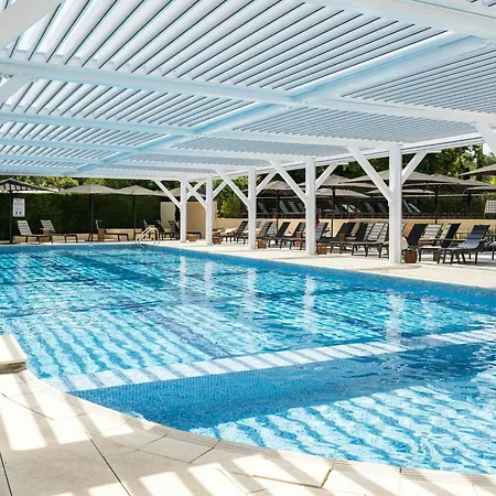 Hotel Renaissance Paris Hippodrome De St. Cloud Rueil-Malmaison