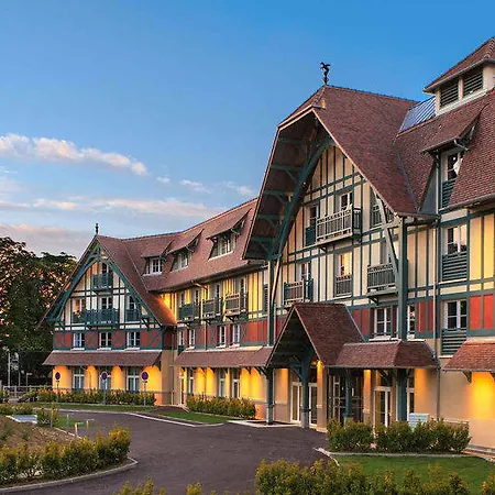 Renaissance Paris Hippodrome De St. Cloud Hotel 4*