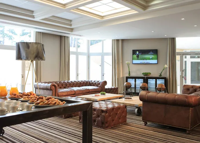 Hotel Renaissance Paris Hippodrome De St. Cloud