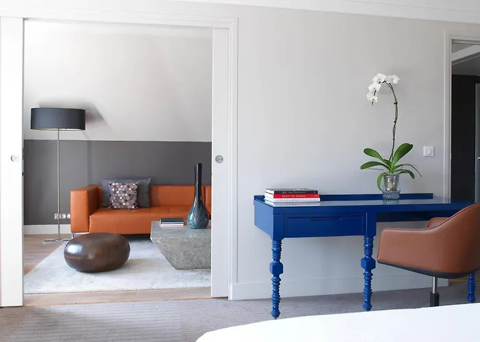 Renaissance Paris Hippodrome De St. Cloud Hotel