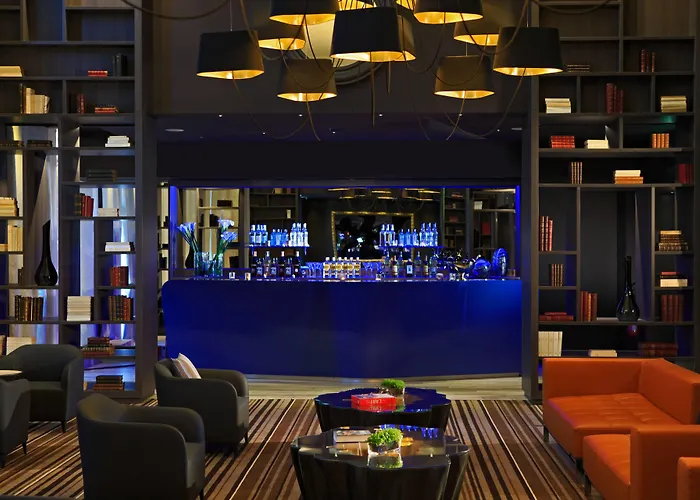 Renaissance Paris Hippodrome De St. Cloud Hotel 4*