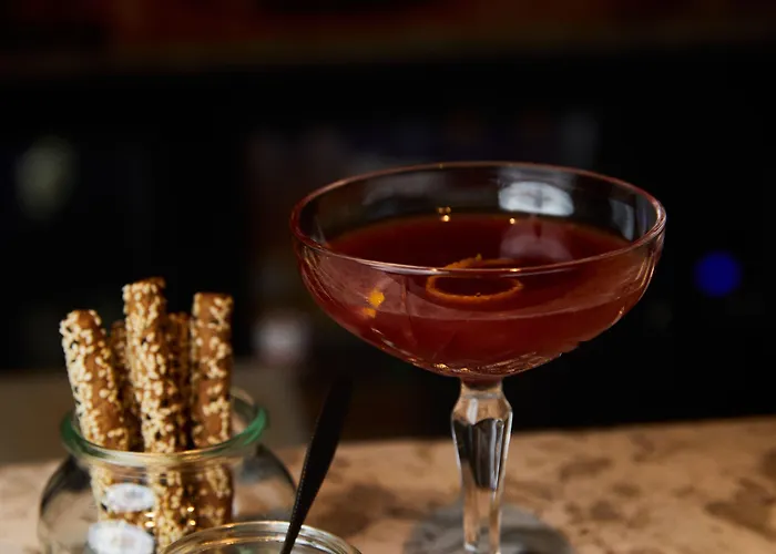 Renaissance Paris Hippodrome De St. Cloud 4*