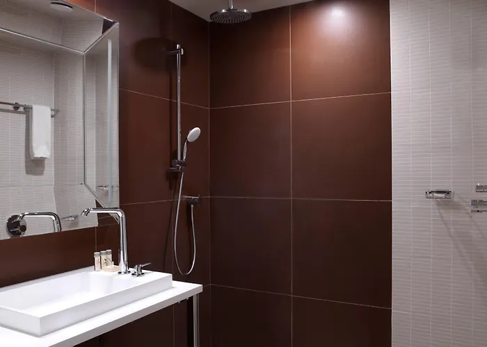 Renaissance Paris Hippodrome De St. Cloud Hotel 4*